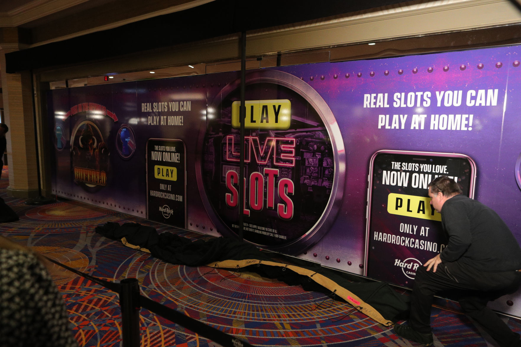 Hard Rock Lives Sots